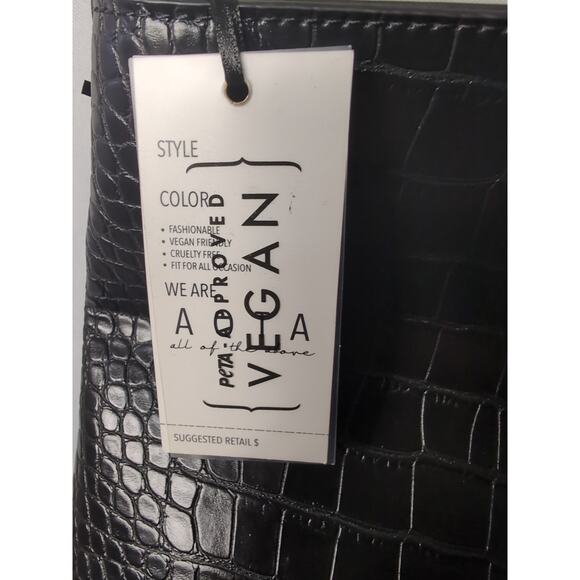 AOTA Elena Vegan Croc-Embossed Leather Crossbody Strap Bucket Bag Black NWT - Picture 5 of 5